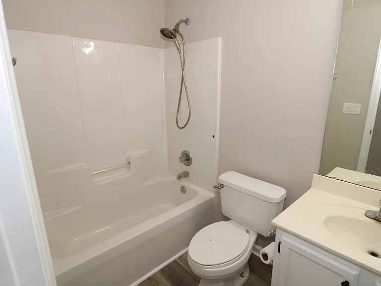 711 Harvest Way — Photo 9