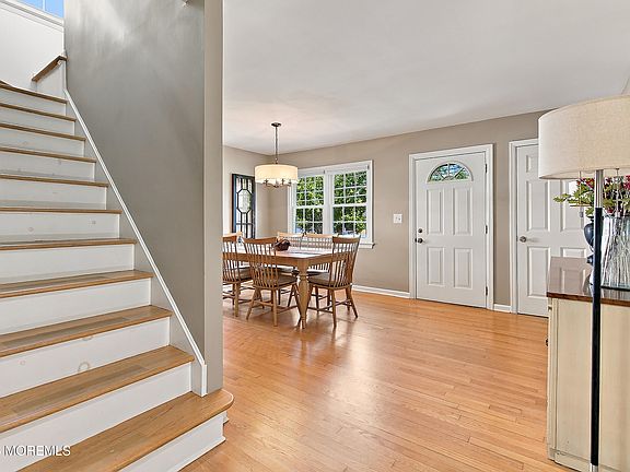 3rd image of 240 Fair Haven Road