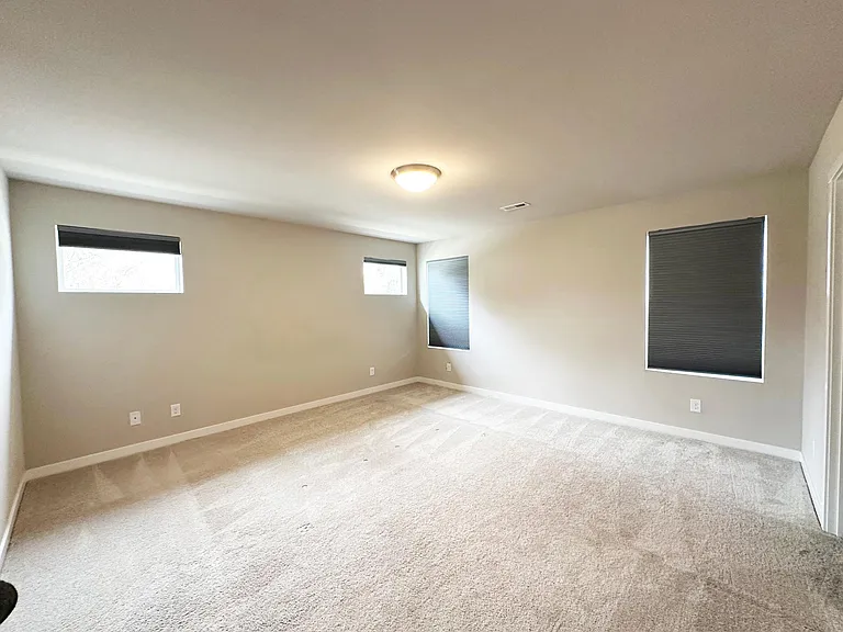 2503 176th Pl NE — Photo 11