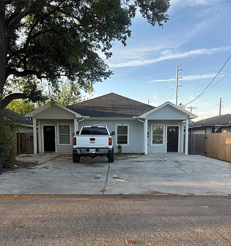 339 Owens St #A Photo 1