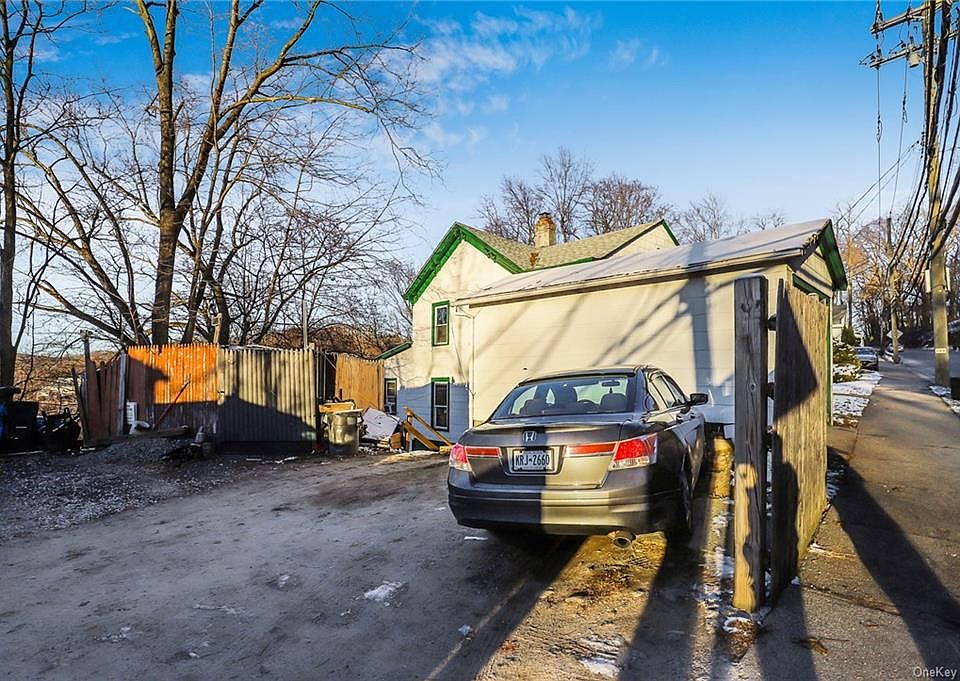 1302 Crompond Rd, Peekskill, NY 10566 MLS H6251668 Zillow