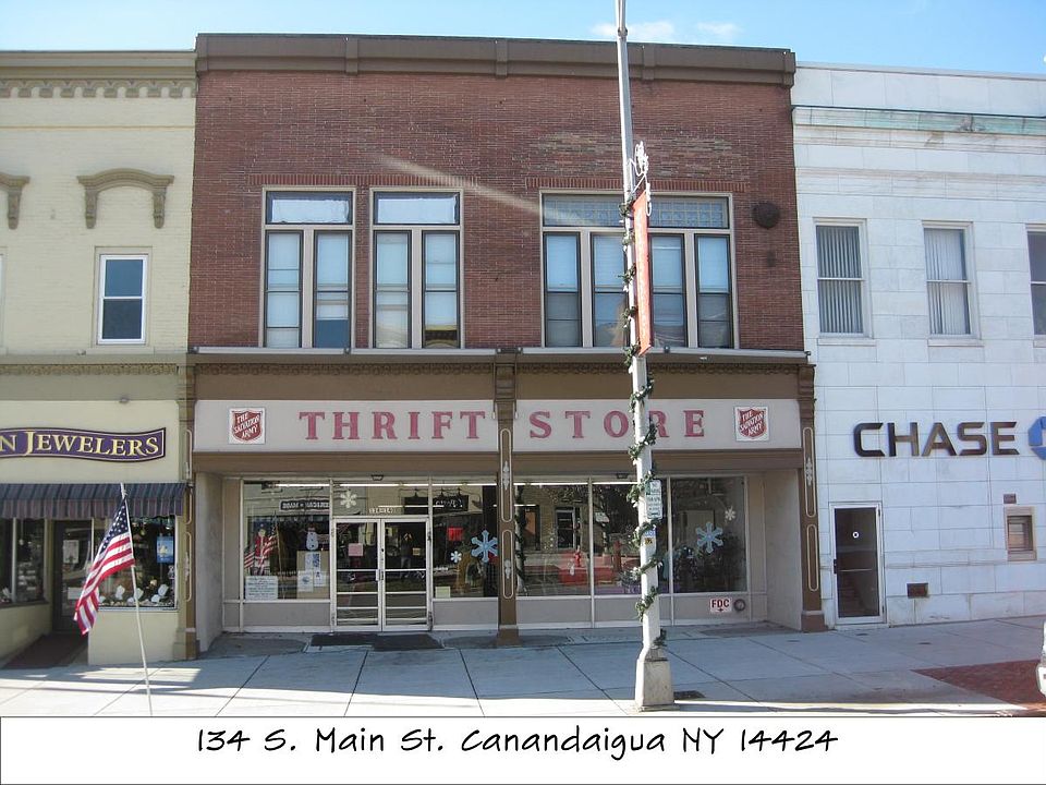 1st image of 10 Coach St APT 4