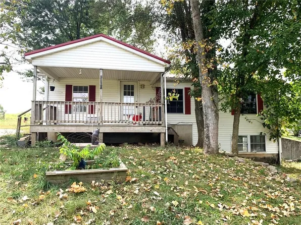 40991 E 188th St, Rayville, MO 64085