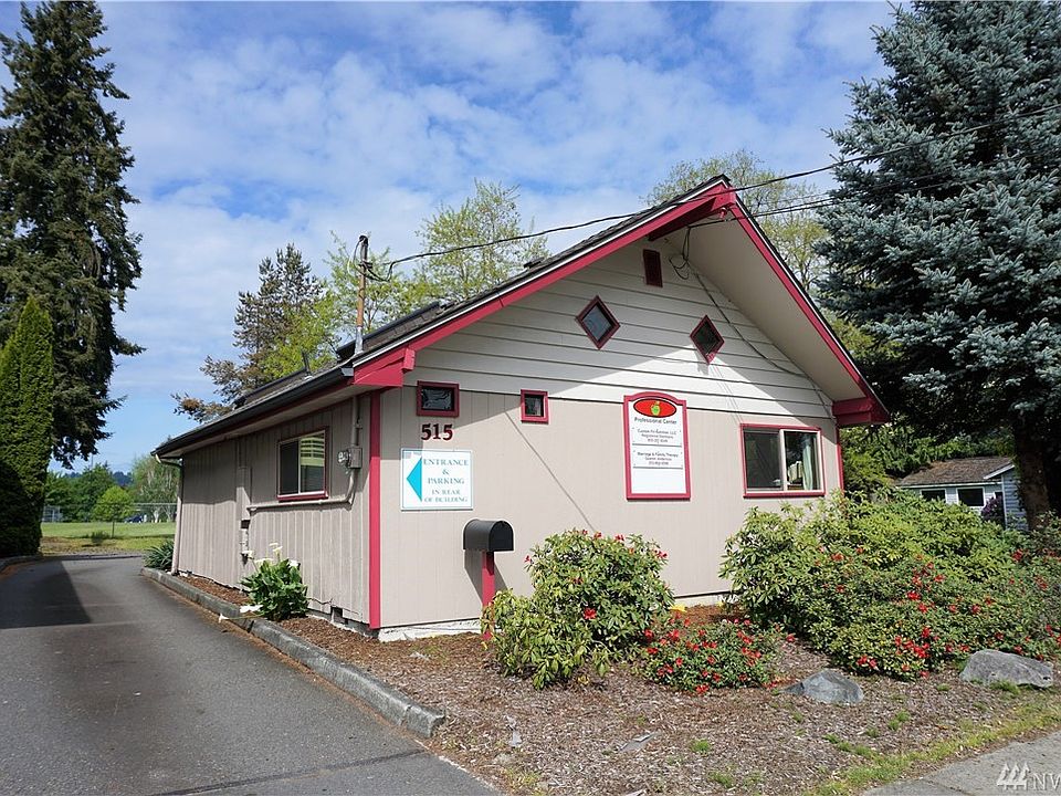 New roof - recently painted in & out!  Private driveway to personal parking lot + R/V parking!