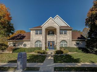 1627 Mary Todd Ln, O'Fallon, IL 62269