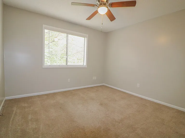 1645 Cedarview Ct #0 — Photo 9