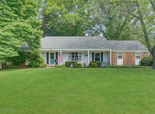 73 Stratford Dr, Freehold, NJ