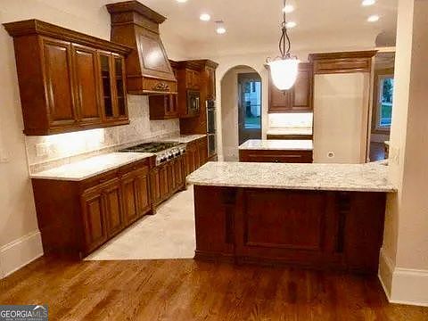 3rd image of 2295 Valla Parc Ct