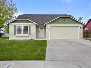 6419 Penrose Point Dr, Pasco, WA 99301