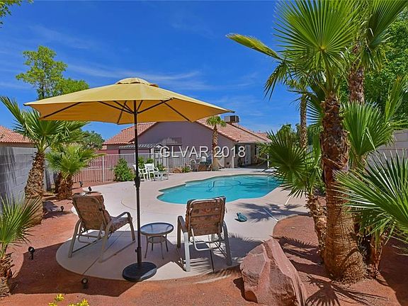 2nd image of 7129 Lagoon Landing Dr