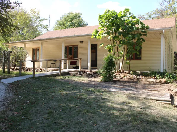 2925 NE 317 Road, Osceola, MO 64776
