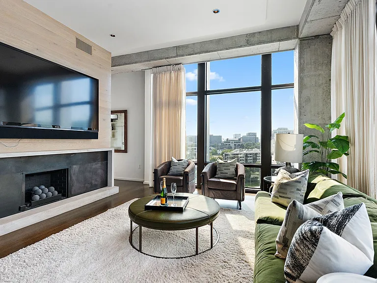 700 12th Ave S #1101 — Photo 47