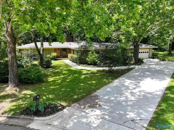 1904 Willow Park Ct SE, Huntsville, AL 35803