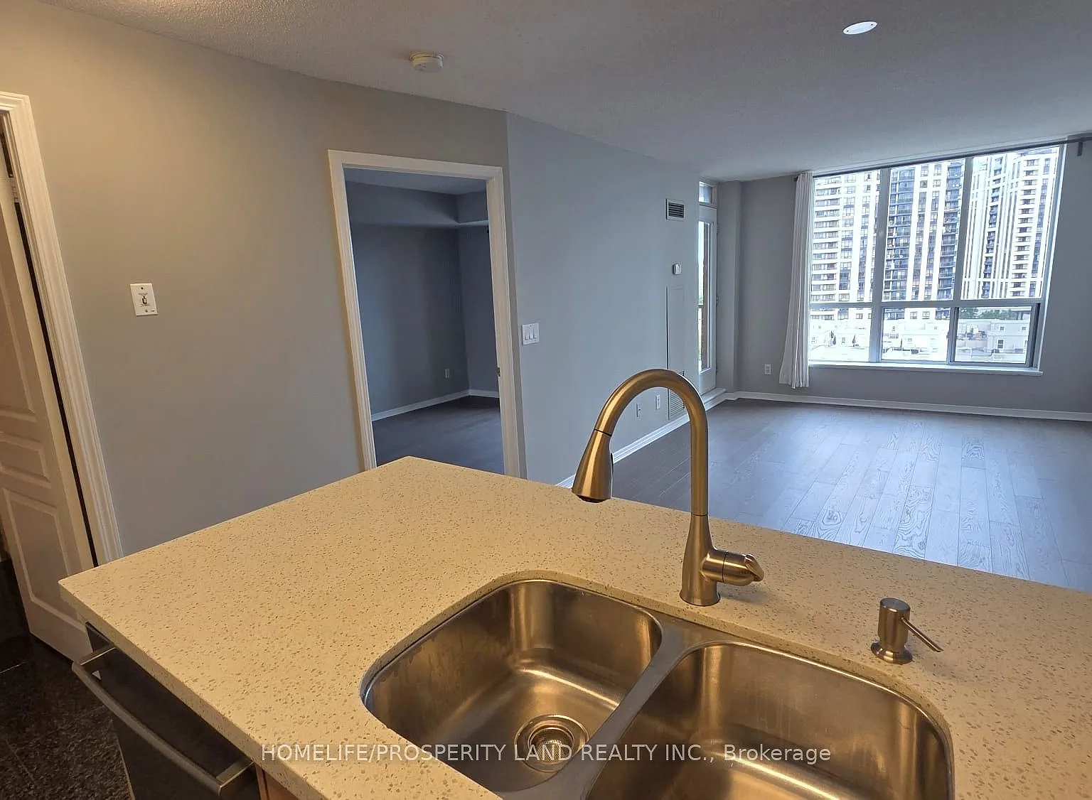 2 bed, $2,500 — Photo 2