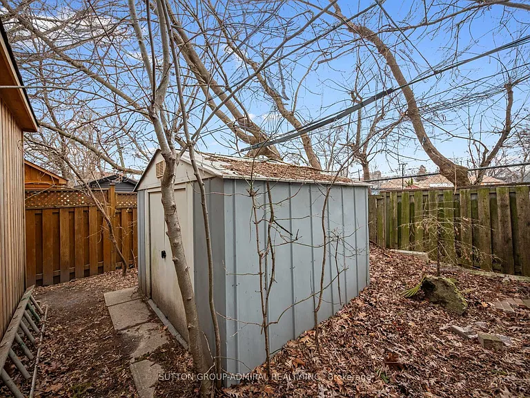 23 Kenworthy Ave — Photo 15
