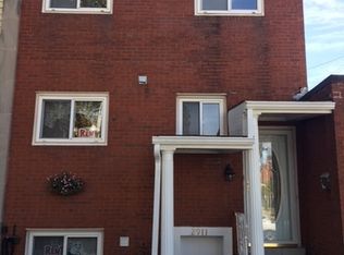 2911 W Glenlake Ave, Chicago, IL 60659