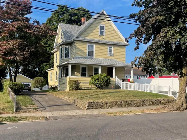 217 Hickory Street, Bridgeport, CT 06610