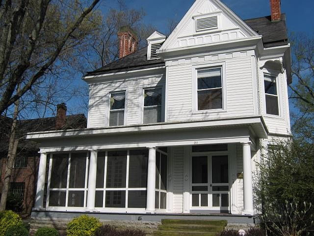 1st image of 211 Houston Ave