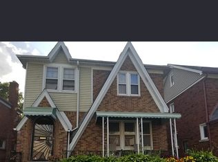 16213 Birwood St, Detroit, MI 48221