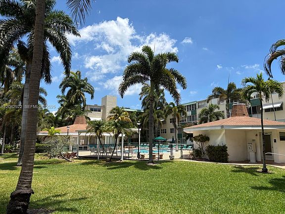 3rd image of 1333 E Hallandale Beach Blvd APT 134