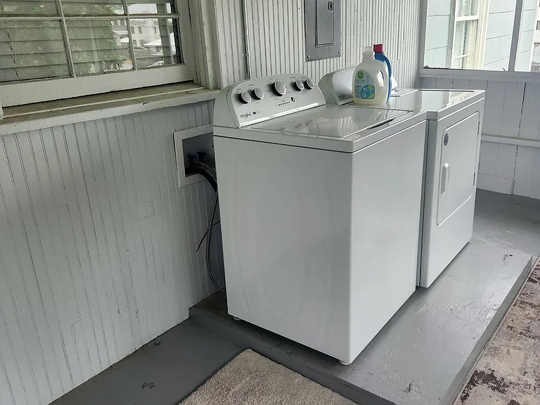 151 S Green St #3 — Photo 16