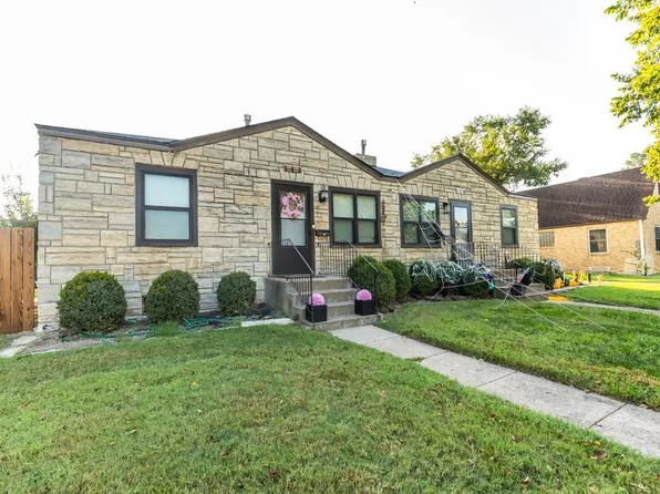 110-112 N Oakdale Ave, Salina, KS 67401