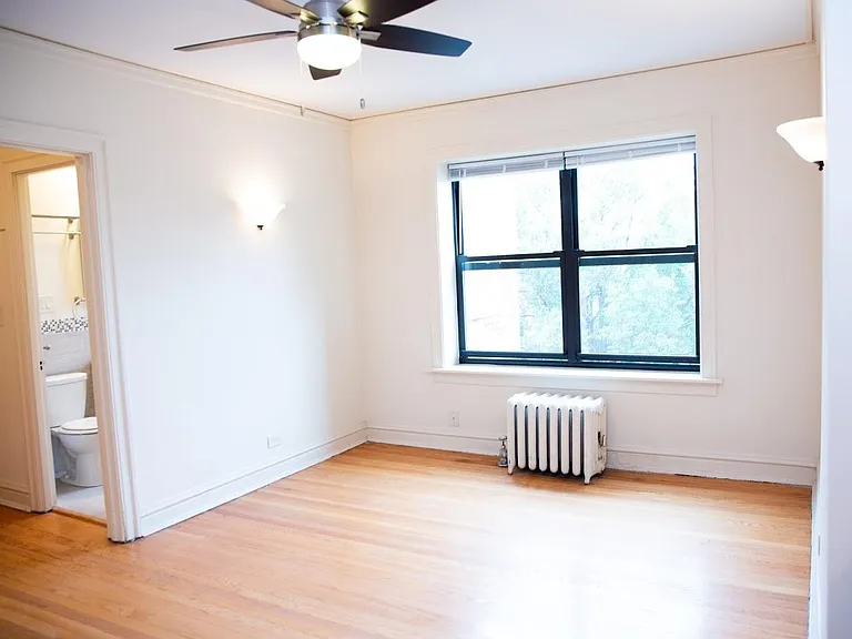 1824 N Lincoln Park W #110 — Photo 16