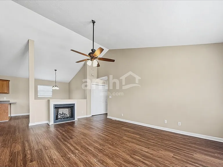 123 Flagstone Way Dr — Photo 9