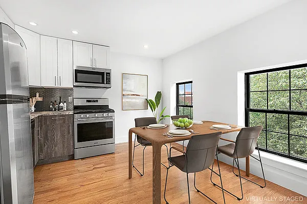 Rented by Compass | media 18