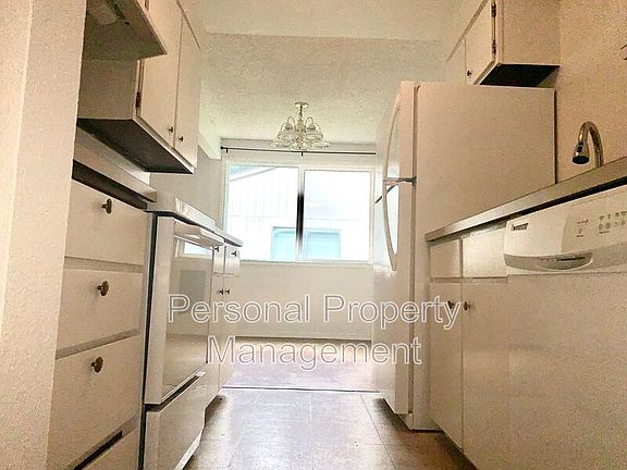 3rd image of 14521 NE Juniper Ave