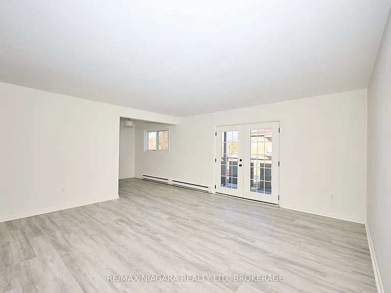 141 Plymouth Rd #8 — Photo 23