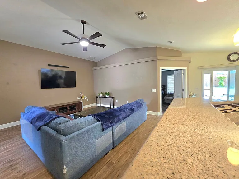 197 Millet Cir — Photo 5