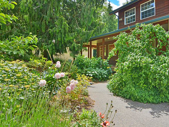 4th image of 36971 Tamarack Dr NE