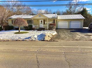 325 Country Club Rd, Dallas, PA 18612