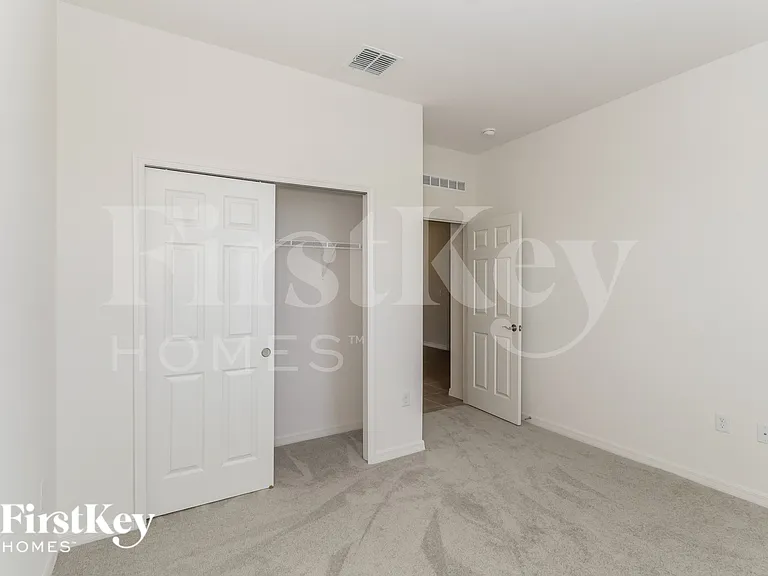 125 Windsor Reserve Dr — Photo 12