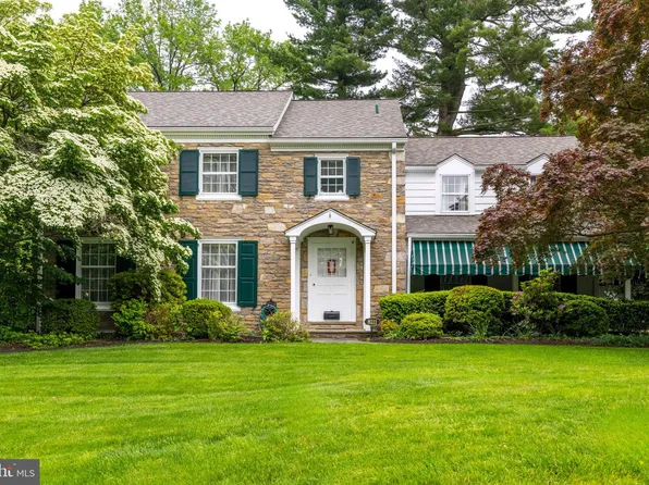 8111 Heacock Ln, Wyncote, PA 19095