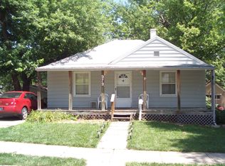 979 S 50th Ave, Omaha, NE 68106