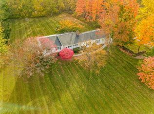 7182 Knickerbocker Rd, Ontario, NY 14519