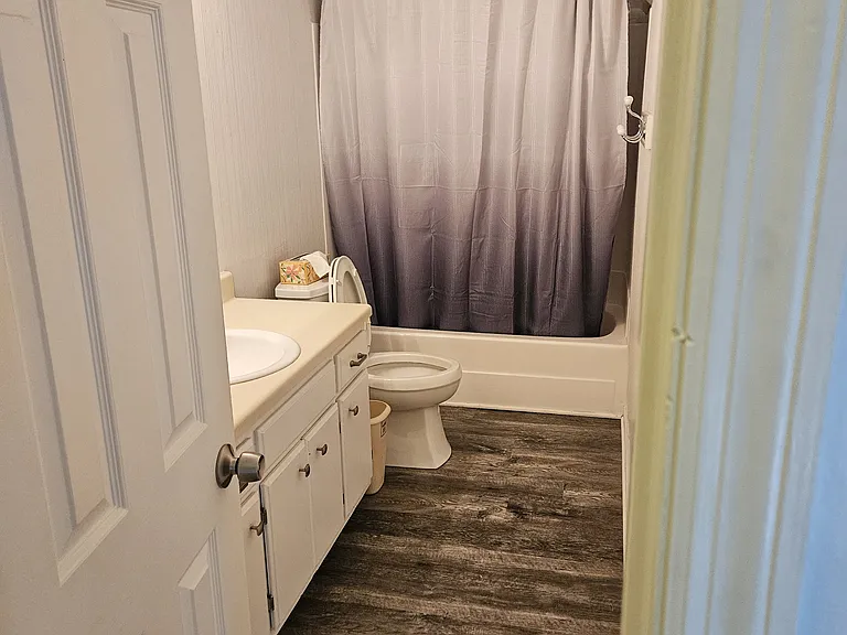 939 Patio Dr — Photo 6