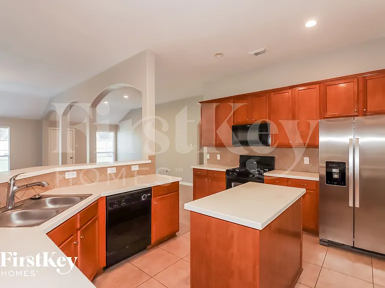 8807 Rocky Knoll Ln — Photo 7
