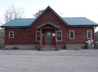 3226 White Falcon Way, Sevierville, TN 37862