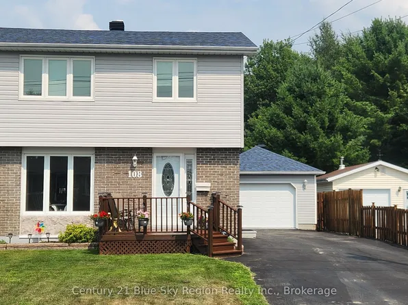 108 Tweedsmuir Dr, North Bay, ON P1A 3T6