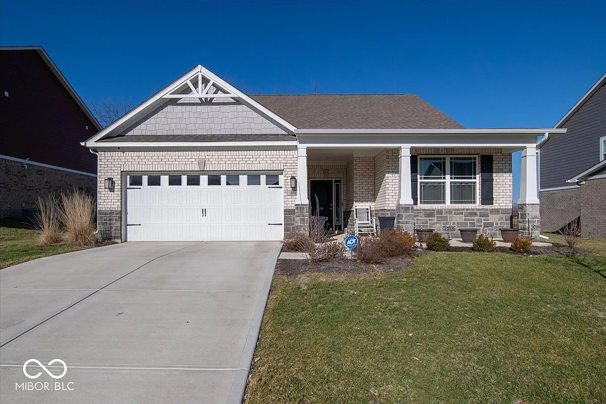 896 Booneway Ln photo 1