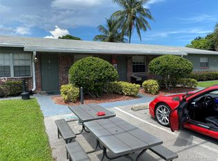 2901 SW 17th St #C-D, Fort Lauderdale, FL 33312