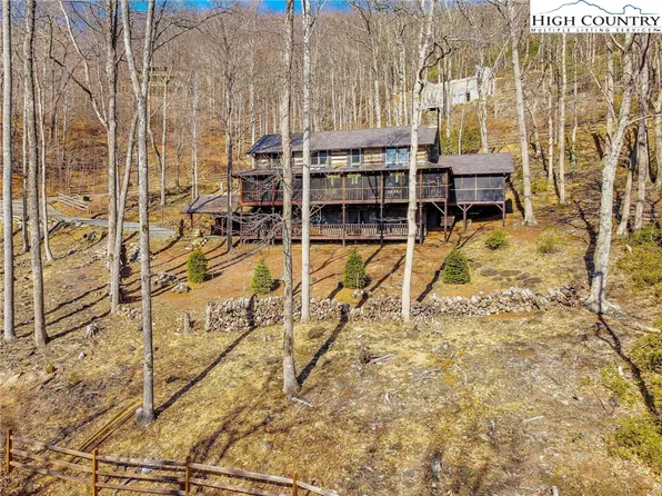 1177 Tomahawk Drive, Todd, NC 28684