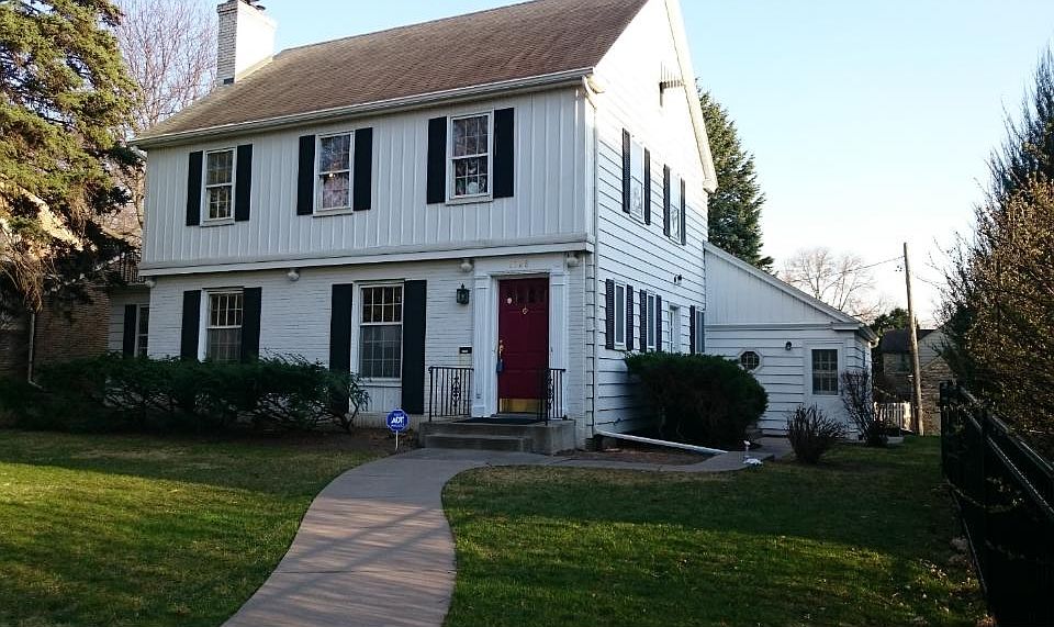 1st image of 1328 Hillcrest Ave