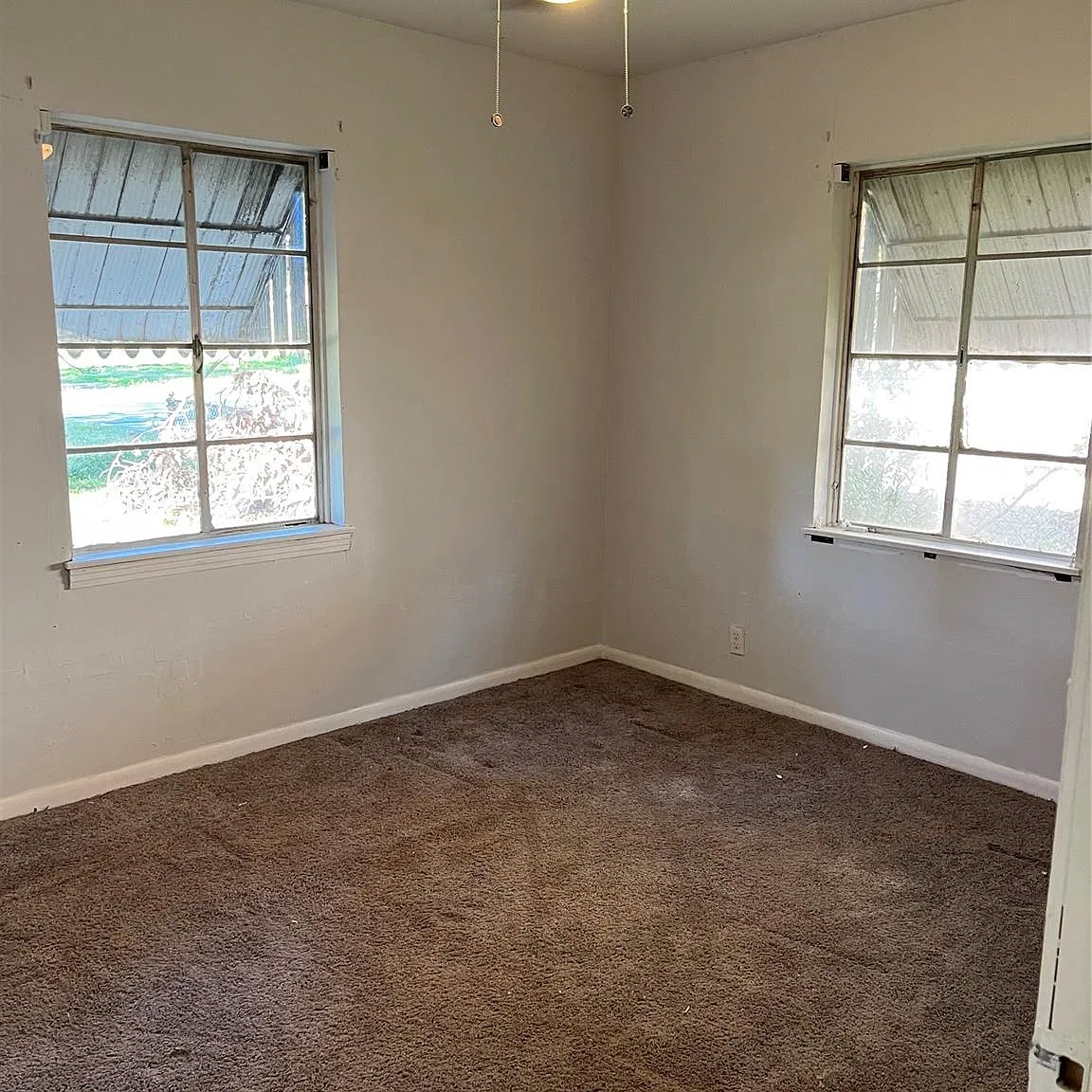 3 bed, 1.0 bath, 1198 sqft, $1,540 — Photo 4