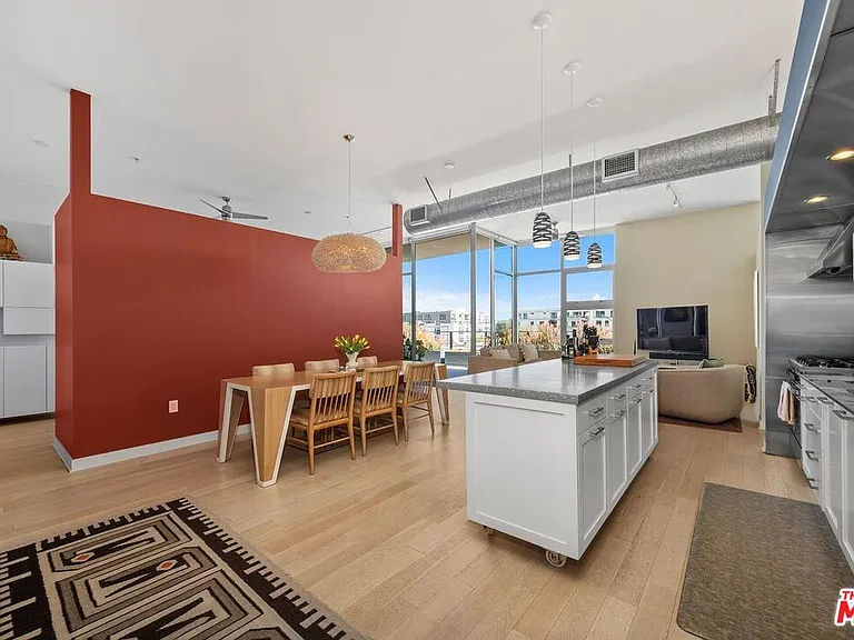 4080 Glencoe Ave #420 — Photo 8