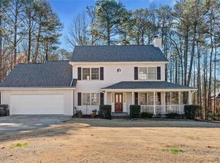 1015 Country Walk Ct, Lawrenceville, GA 30043