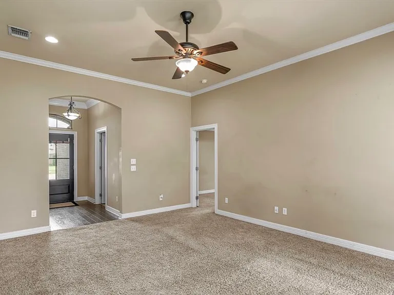 3826 Pickering Pass Dr — Photo 21